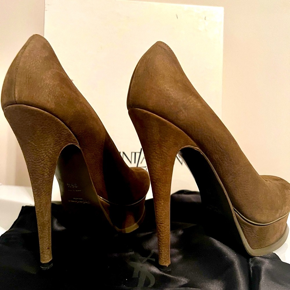 Yves Saint Laurent Olive Green Heels
